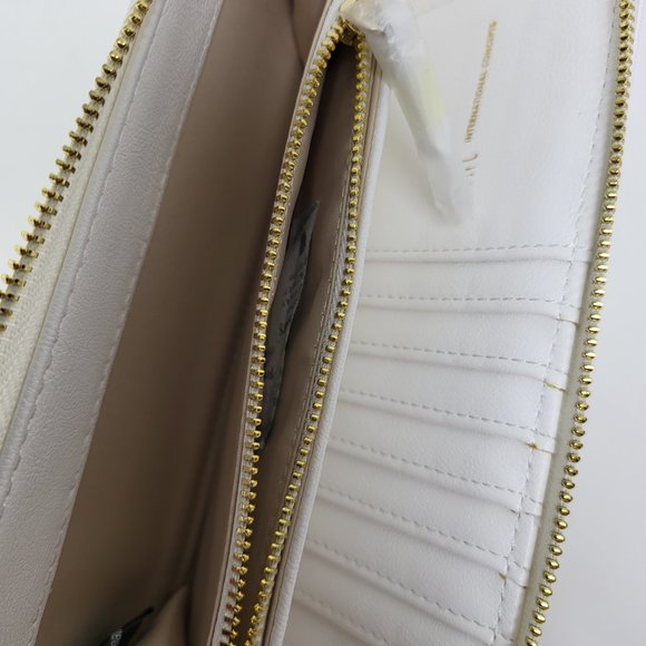 Hazell Zip Around Wristlet - Picture 4 of 6